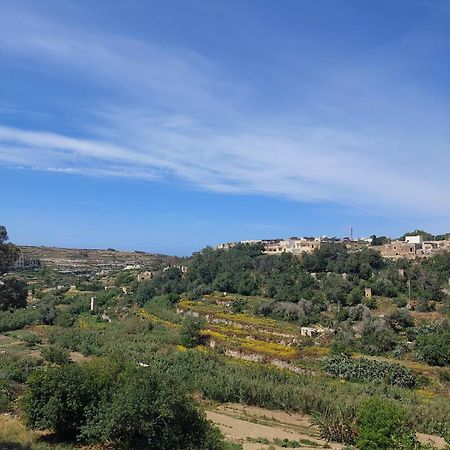 Gozo Island Escape Sleeps 4 With Private Bathroom Ghajn il-Kbira  Buitenkant foto