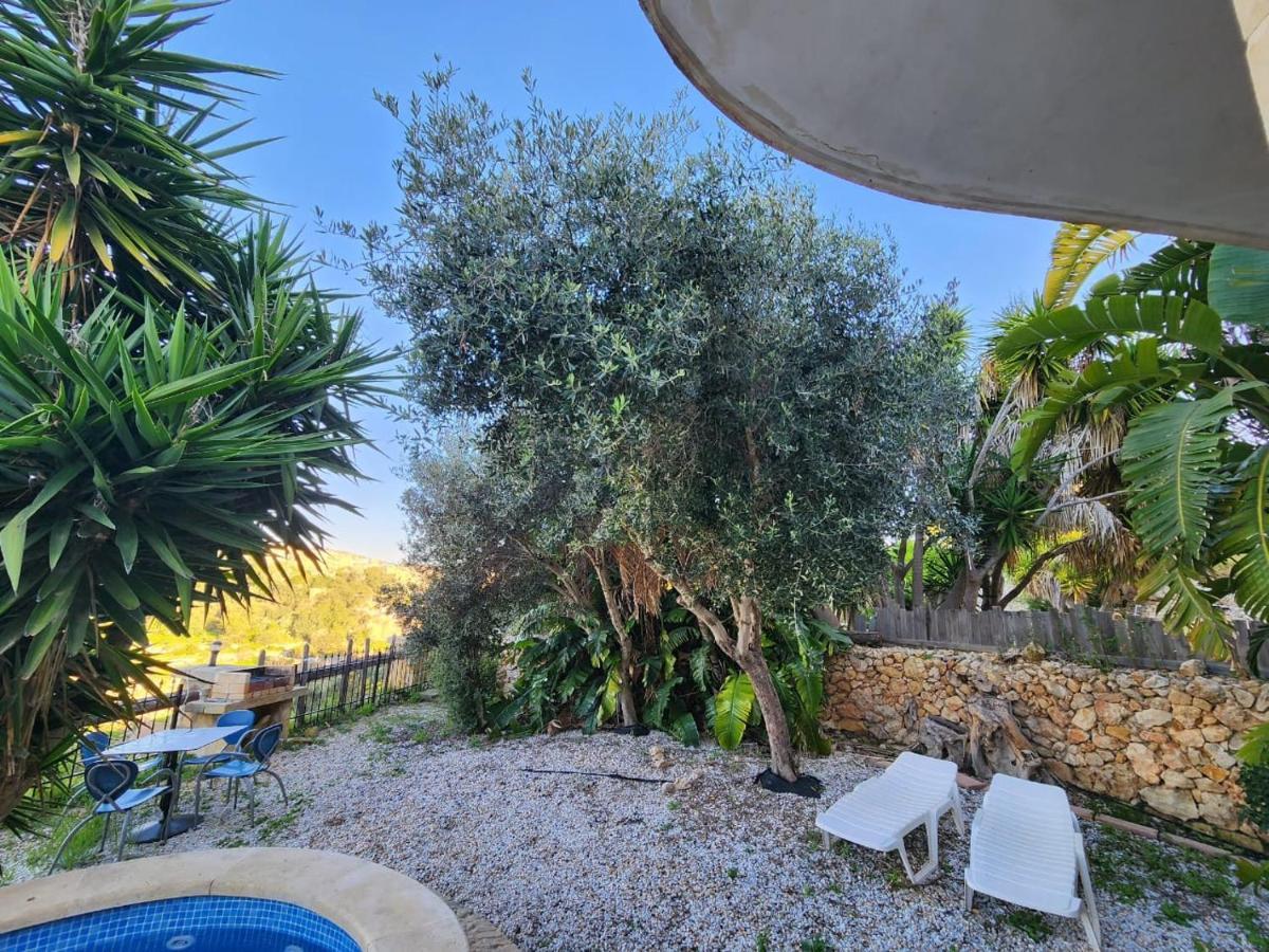 Gozo Island Escape Sleeps 4 With Private Bathroom Ghajn il-Kbira  Buitenkant foto